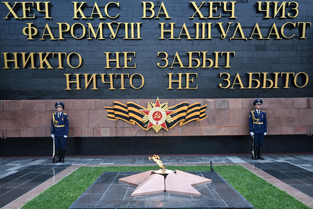54505058470_e15243215e_b.jpg 54505058470_e15243215e_b.jpg